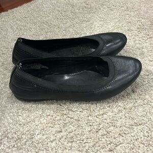 Girls Black Flats Size 4